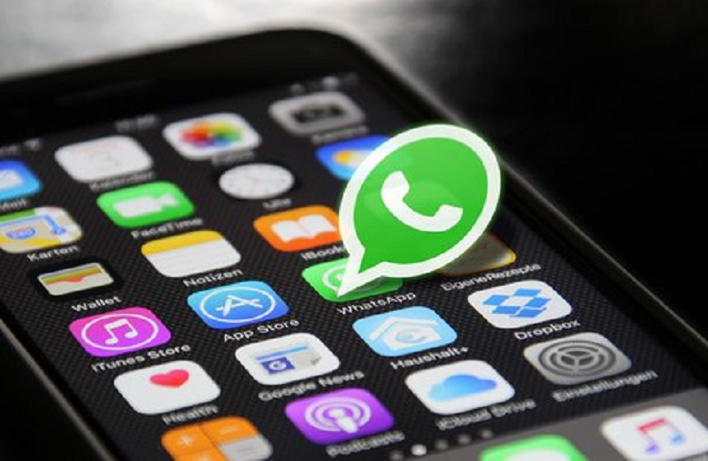 Pantau Pasangan dengan Cara Menyadap Whatsapp Lewat Google (kapanlagi.com)