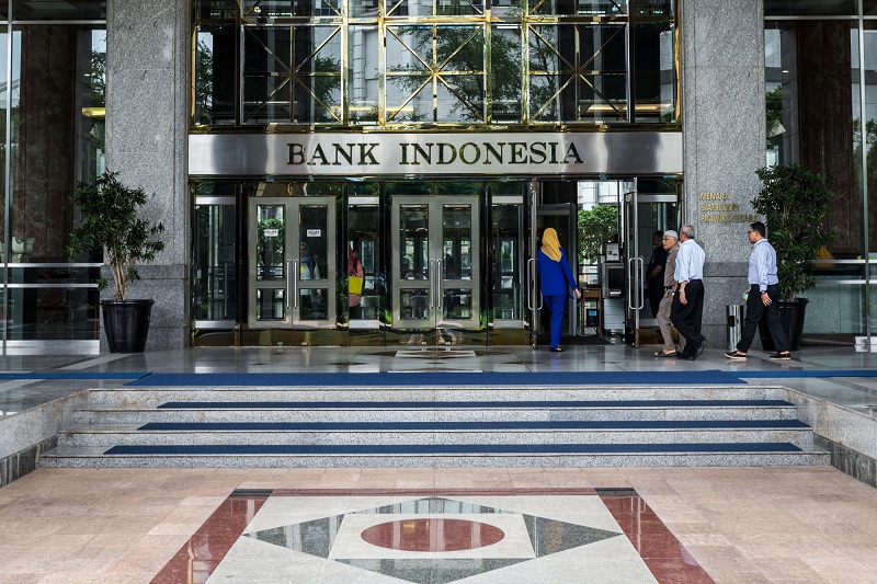 Fungsi Utama Bank Sentral dan Berbagai Kewenangannya (bloomberg.com)